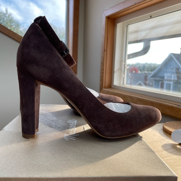 Madewell Crescent Heeled Pump in brown - Picture 4 of 10